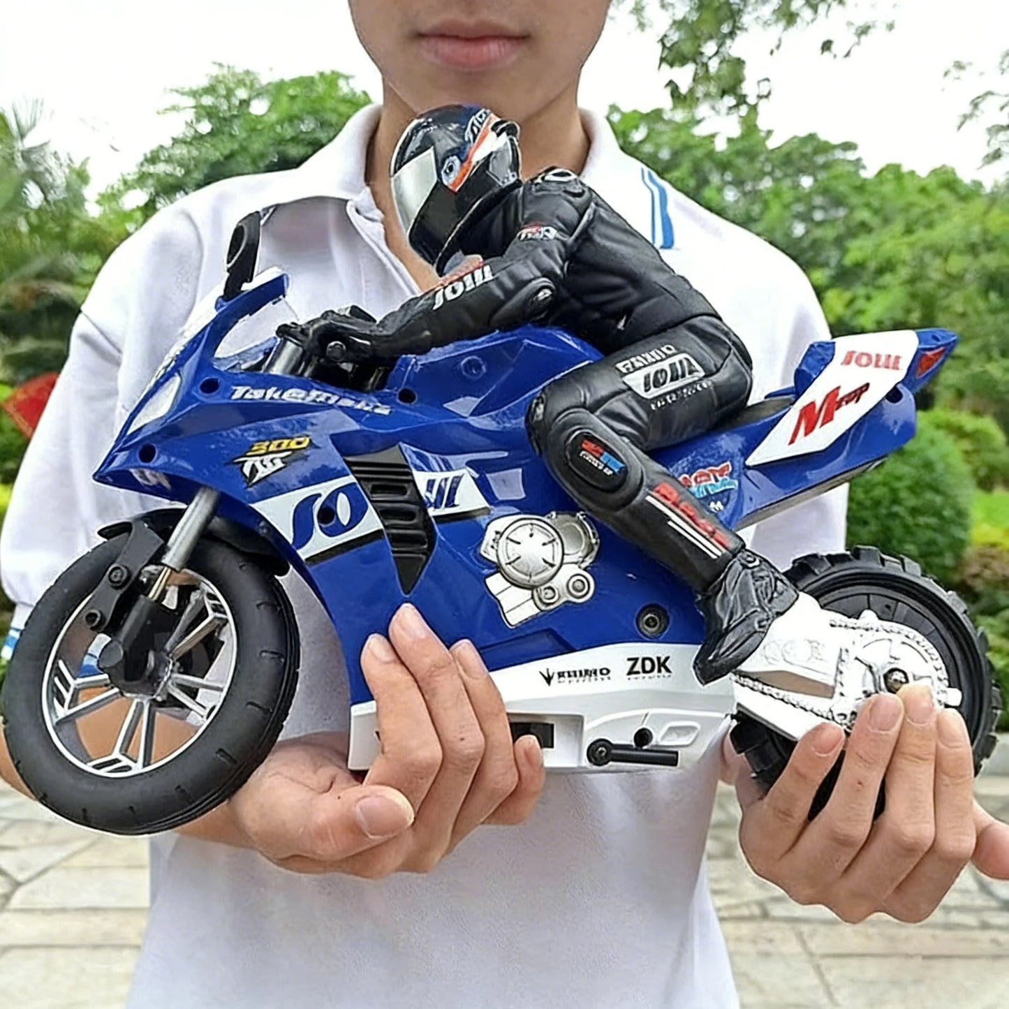 Moto radiocommandé
